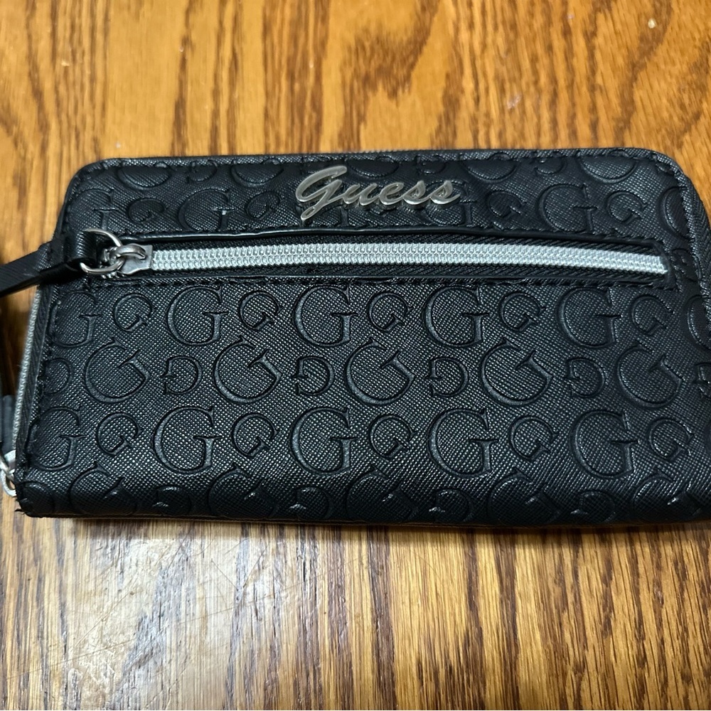 Like New Guess Black Wristlet